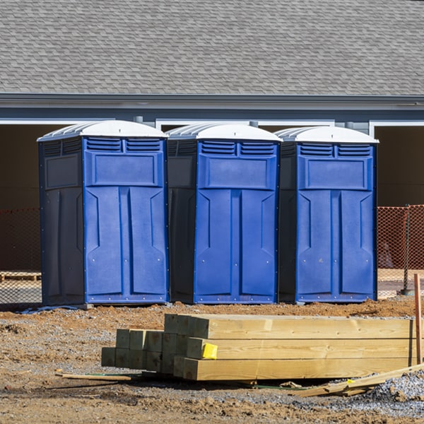 what is the cost difference between standard and deluxe portable restroom rentals in Fairmont MN